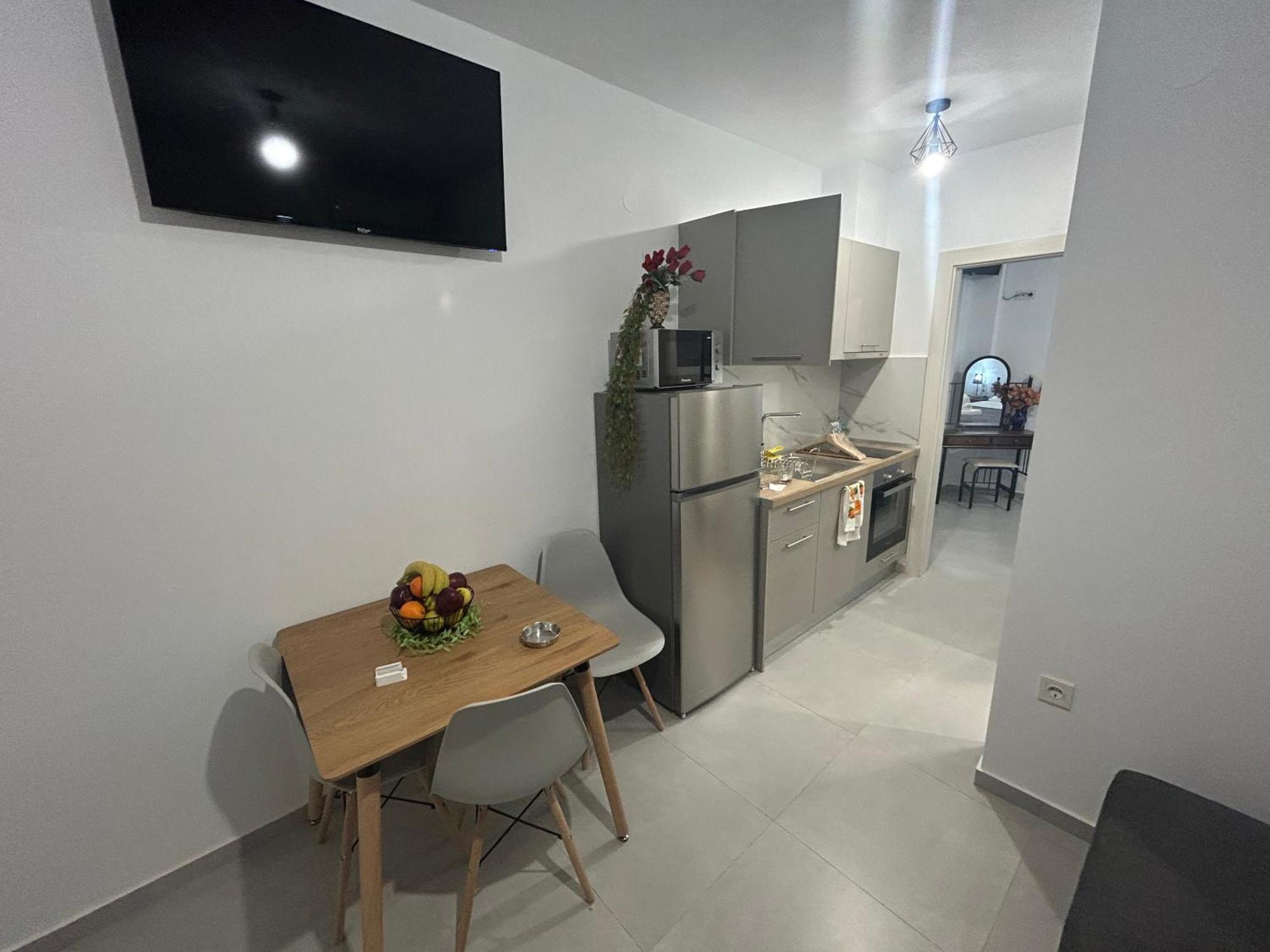 Kalofas Apartments Amaryllis Ofrínion エクステリア 写真