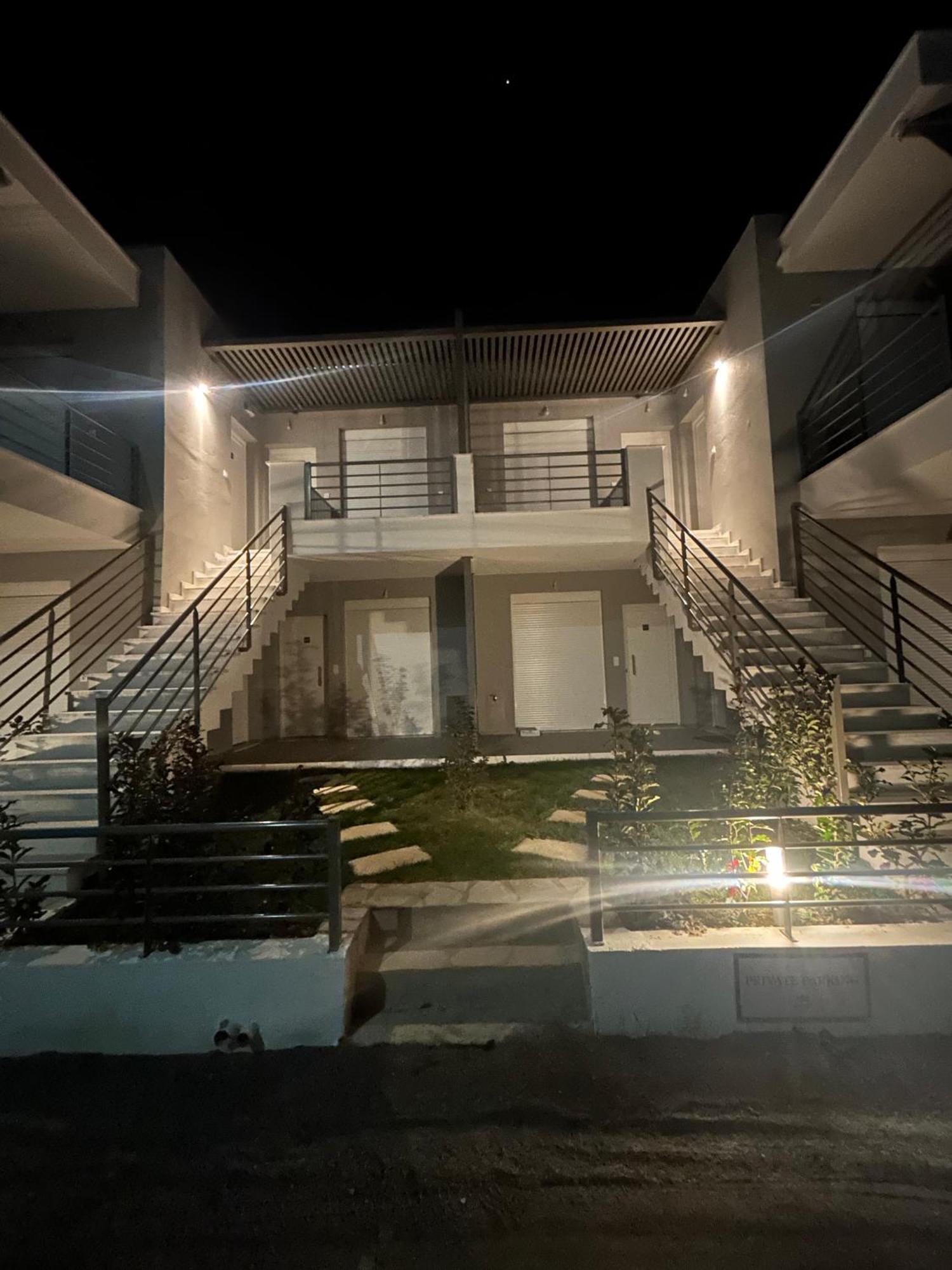Kalofas Apartments Amaryllis Ofrínion エクステリア 写真